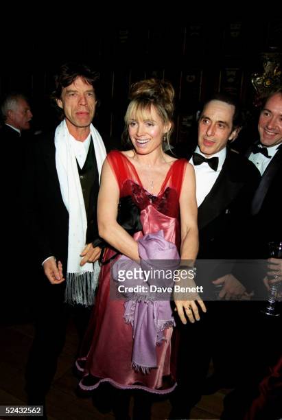 Rolling Stones singer Mick Jagger, actors Lyndall Hobbs, Al Pacino and Kevin Spacey at the London premiere of 'Looking For Richard' on January 31,...
