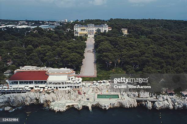 The luxurious Hotel du Cap Eden Roc at Cap d'Antibes on the French Riviera, August 1976.