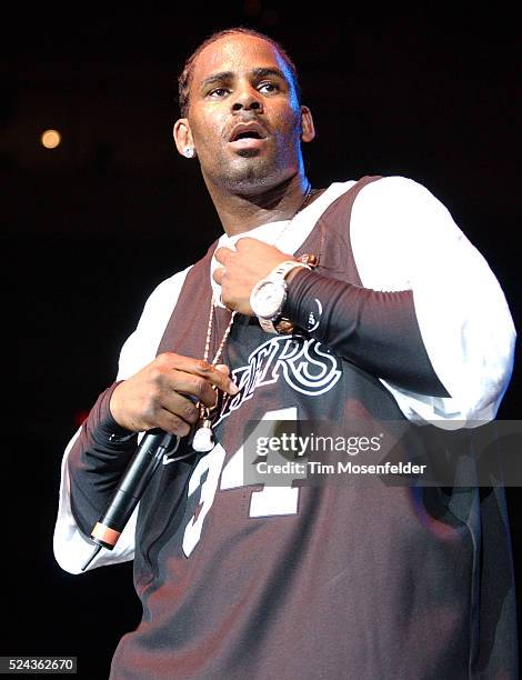 Thee R. Kelly 48 R Kelly Chocolate Factory Tour Stock Photos, High-Res Pictures, and ...