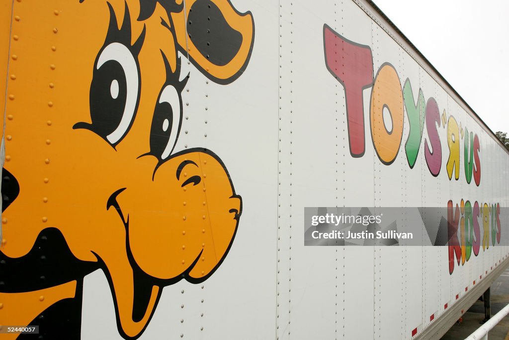 Toys R Us Reportedly Sold For $5.7 Billion