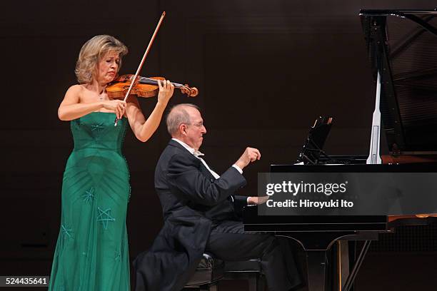 Anne-Sophie Mutter, accompanied by Lambert Orkis on piano, performing the music of Previn, Franck and Beethoven at Carnegie Hall on Tuesday night,...