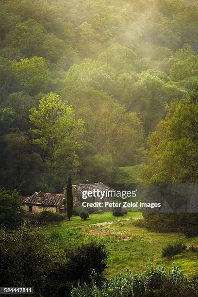 somewhere in italy - southern europe stock pictures, royalty-free photos & images