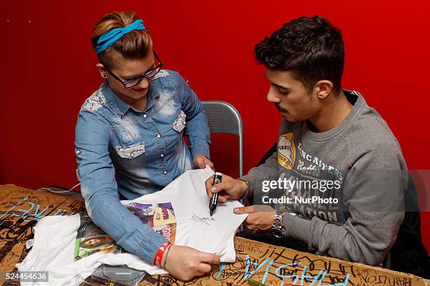 126 Moreno (Rapper) Stock Photos, High-Res Pictures, and Images - Getty ...