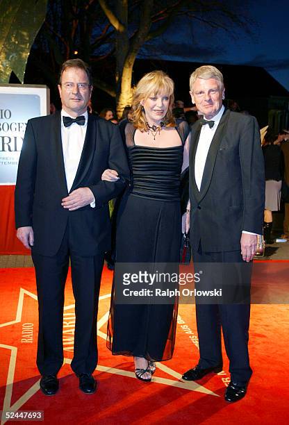 Klaus Kinkel , former German Foreign Minister, TV journalist Klaus Bresser and his wife arrive at Radio Regenbogen Award 2005 at Schwarzwaldhalle on...