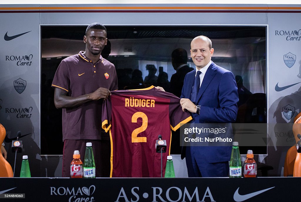 Genarel Rudiger New defender As Roma Antonio Rudiger with General Director Mauro ...