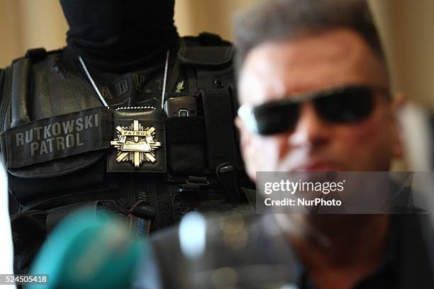 Detective Rutkowski Rutkowski Patrol Photos and Premium High Res Pictures - Getty Images