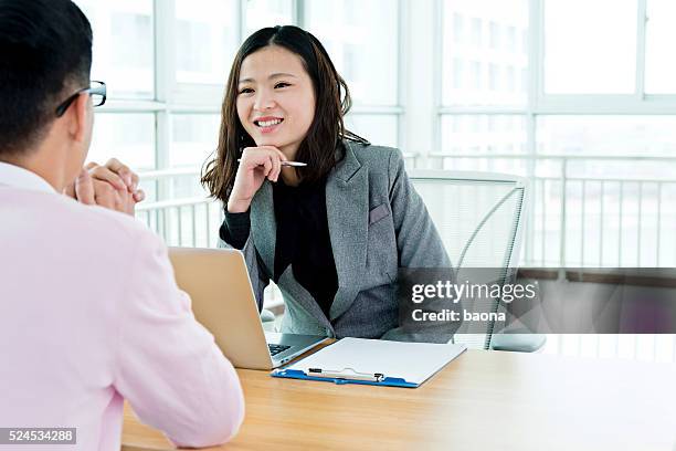 Interview Facing 5,605 Face To Face Interview Stock Photos, High-Res Pictures, and ...