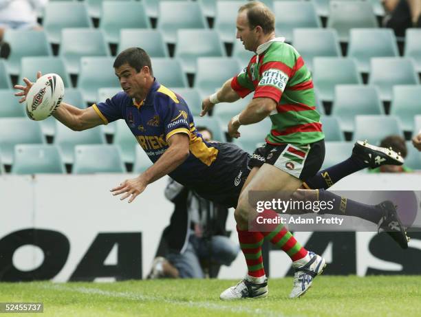 Daniel Wagon of the Eels in action during the NRL round 2 match between the South Sydney Rabbitohs and the Parramatta Eels at Aussie Stadium on March...