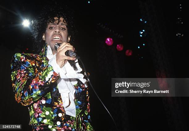 Singer song-writer and musician Prince performs at the Hollywood Palace to promote the opening of his film 'Purple Rain' on July 26, 1985 in Los...