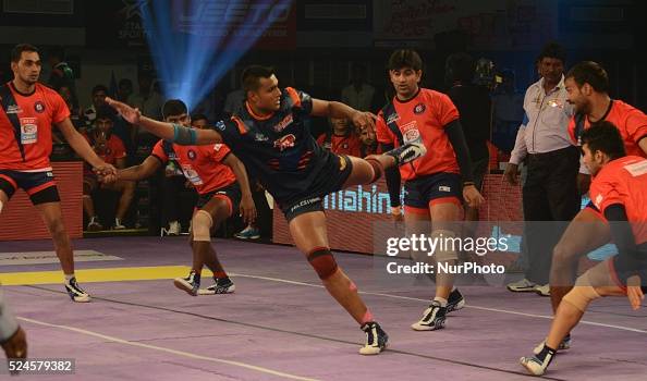 Mmkl Players in action during the Pro Kabaddi league match between Bengal ...