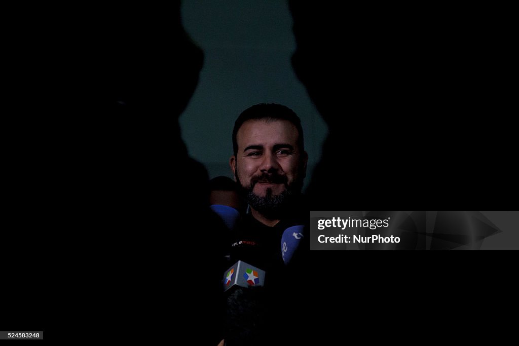 Refugee Osama Abdul Mohsem Arrives in Madrid