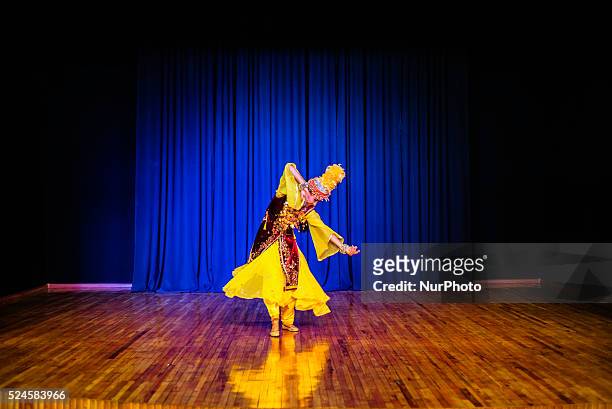 Actress dances in traditional Uzbek costume of 19 century, during &quot;Instants of Eternity&quot; show in theater of historical costume &quot;El...