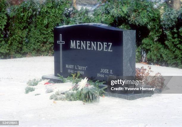 Kitty Menendez Photos et images de collection - Getty Images
