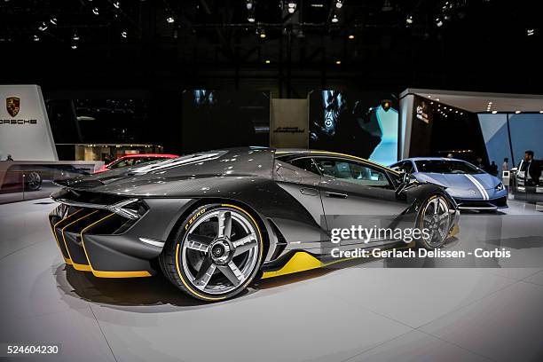 71 Lamborghini Centenario Photos and Premium High Res Pictures - Getty  Images