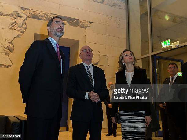 King Philip VI. And Queen Letizia of Spain and the President of the German Bundestag, Prof. Dr. Norbert Lammert visiting the grafitis at the...
