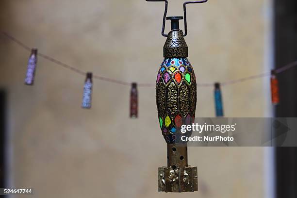 Akram Shell Artist Of The Month Photos and Premium High Res Pictures - Getty Images