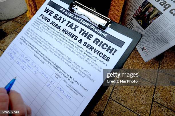 Socialist workers party canvassing in Edinburgh for radical change after failure on Scottish Independence referendum