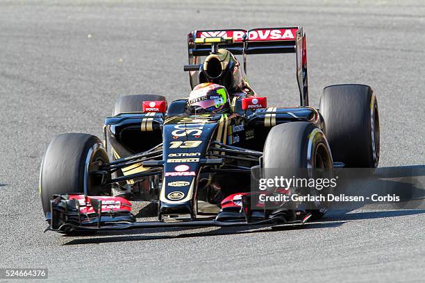 Shell Lotus F1 Maldonado Lotus F1 Photos and Premium High Res Pictures - Getty Images