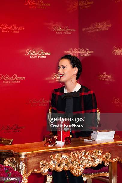 Katy Perry launches the new fragrance 'Killer Queen' in 'Douglas' store in Berlin, on Sept. 25, 2013. Photo: Goncalo Silva/NurPhoto.