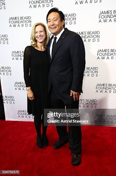 Chef Ming Tsai Photos and Premium High Res Pictures - Getty Images