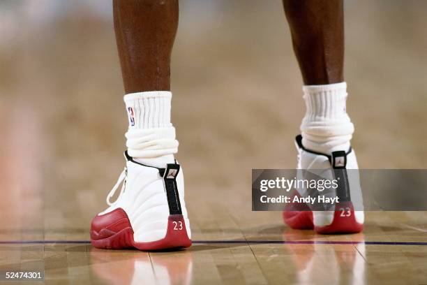 Shoe detail of Michael Jordan of the Chicago Bulls during the game against the Phoenix Suns during an NBA game on November 20, 1997 at the America...