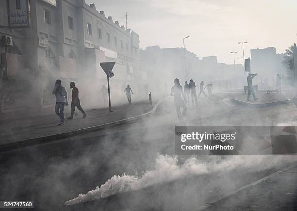 AlDaih-Bahrain , Funeral of Martyr Jaffer AlDurazy followed by clashes with riot police on February 28, 2014