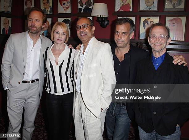 George Barkin George Mantello Photos and Premium High Res Pictures - Getty Images