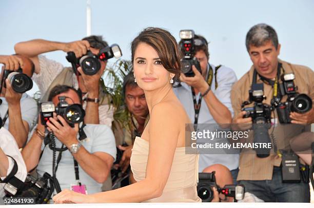 Penelope Cruz at the photo call of "Los Abrazos Rotos" during the 62nd Cannes Film Festival.