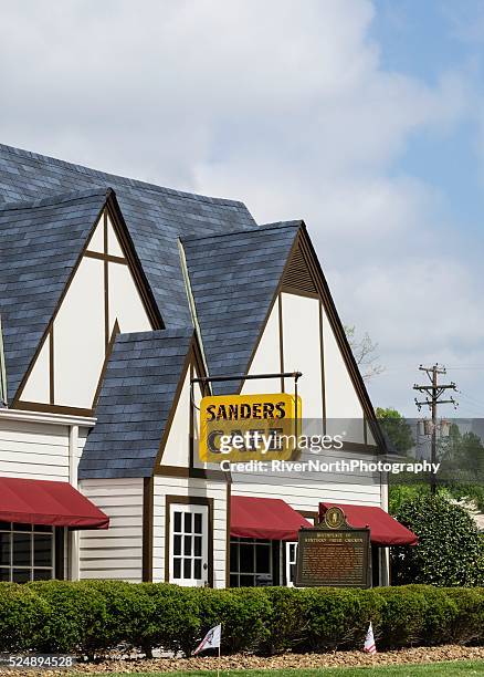 sanders cafe, birthplace of kentucky fried chicken - birthplace of kentucky fried chicken stock pictures, royalty-free photos & images
