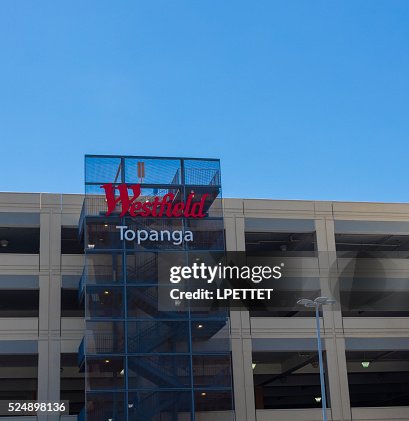 Westfield Topanga Mall, Demolition continues at the Westfie…