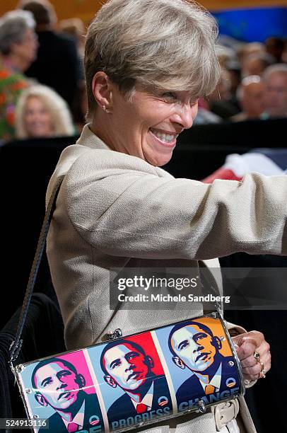 September 28, 2012 TERRIE HEINRICH RIZZO - CHAIR PALM BEACH COUNTY DEMOCRATIC PARTY. Vice President Biden Campaigns In Florida. VP Biden speaks on...