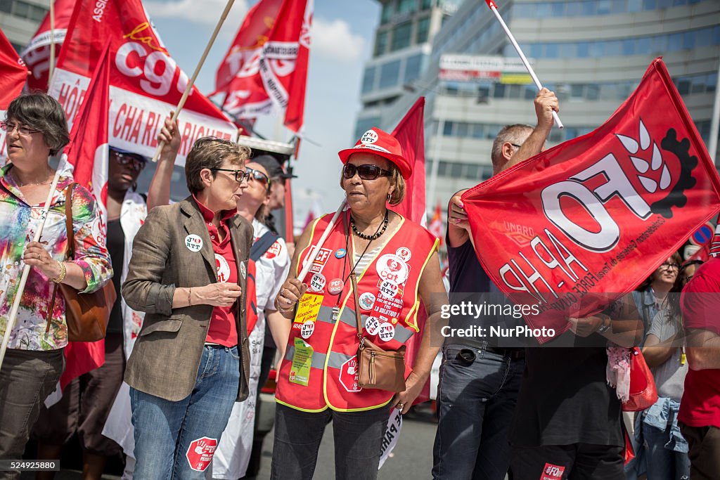 Aphp Definition Employees of France's APHP public hospital system on June 25, 2015 in ...