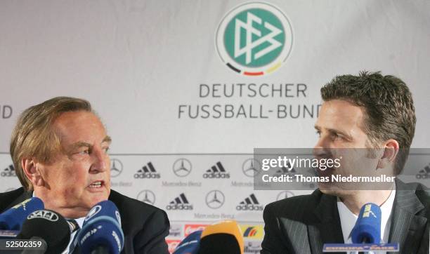 Fussball: Nationalmannschaft Deutschland 2004, Rust; Pressekonferenz / Bekanntgabe Aufgebot Asienreise; DFB-Praesident Gerhard MAYER-VORFELDER,...