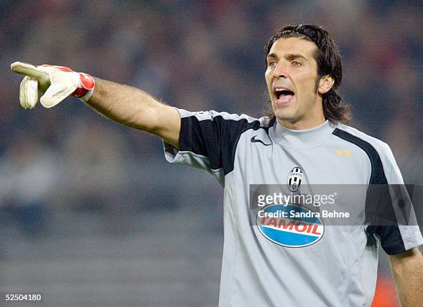 Fussball: Champions League 04/05, Turin; Juventus Turin - FC Bayern Muenchen 1:0; Torwart Gianluigi BUFFON / Juventus 19.10.04.
