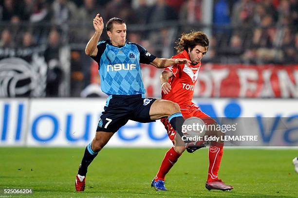 245 Olympique De Marseille V Valenciennes Fc Ligue 1 Photos and Premium  High Res Pictures - Getty Images