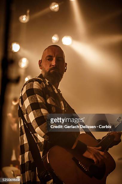 Frontman, leadsinger and guitarist Fin Greenall of the UK based band FINK playing a live gig at the Muziekgieterij venue in Maastricht, The...