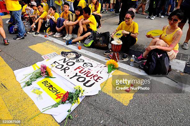 Protestors gather during a demonstration demanding Prime Minister Najib Razak's resignation and electoral reforms in Kuala Lumpur on August 29, 2015....