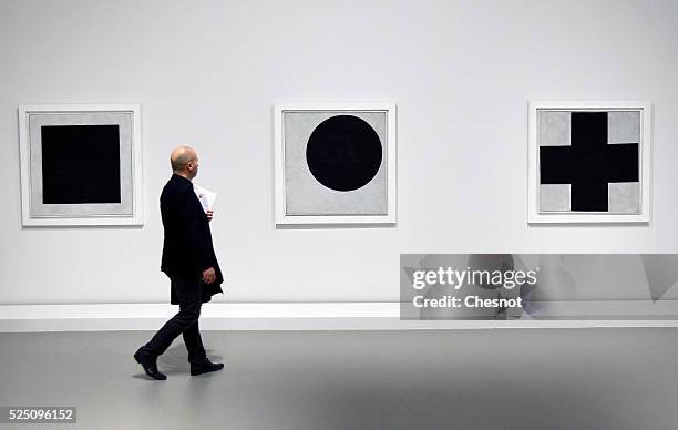 Malevitch Rabbit Kazimir Malevitch Photos and Premium High Res Pictures - Getty Images