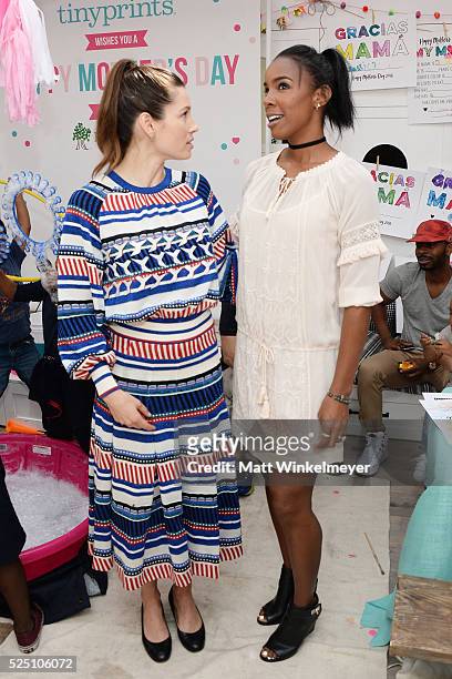 Actress Jessica Biel and singer Kelly Rowland attend the Baby2Baby Mother's Day Party presented by Tiny Prints at AU FUDGE on April 27, 2016 in West...