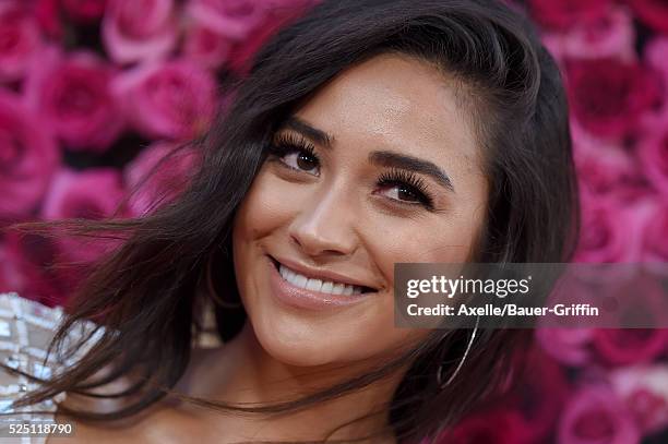 Actress Shay Mitchell arrives at the Open Roads World Premiere Of 'Mother's Day' at TCL Chinese Theatre IMAX on April 13, 2016 in Hollywood,...