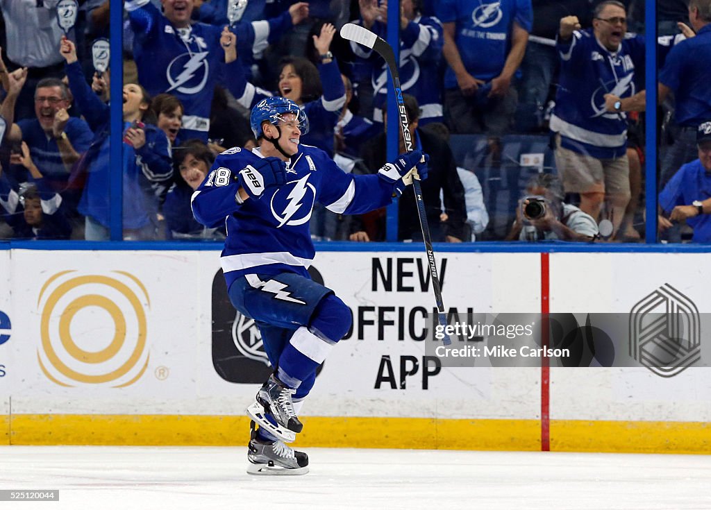 New York Islanders v Tampa Bay Lightning - Game One