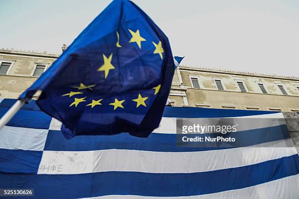 Second pro-euro demonstration at Syntagma square in Athens with the slogan &quot;We stay in Europe.&quot; On Monday June 22, 2015 in Athens.