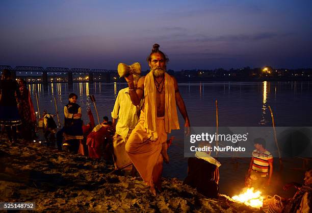 Deepdan Deepdan Photos and Premium High Res Pictures - Getty Images
