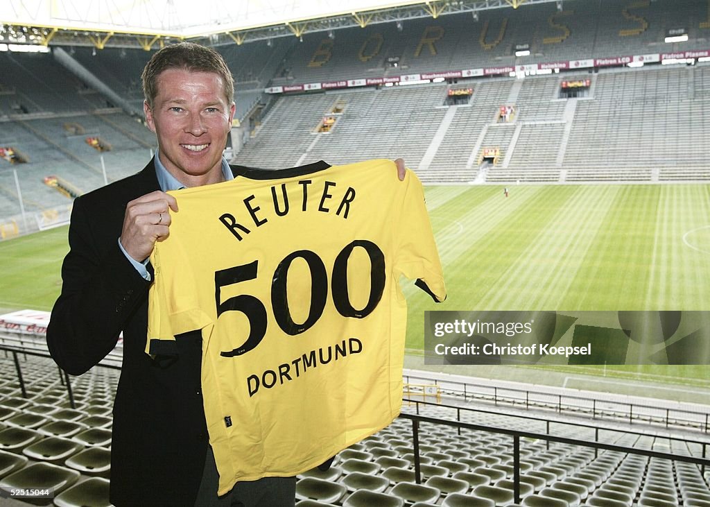 Fussball: 1. BL 03/04, Borussia Dortmund/PK