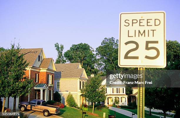residential neighborhood, buckhead - speed limit sign stock pictures, royalty-free photos & images