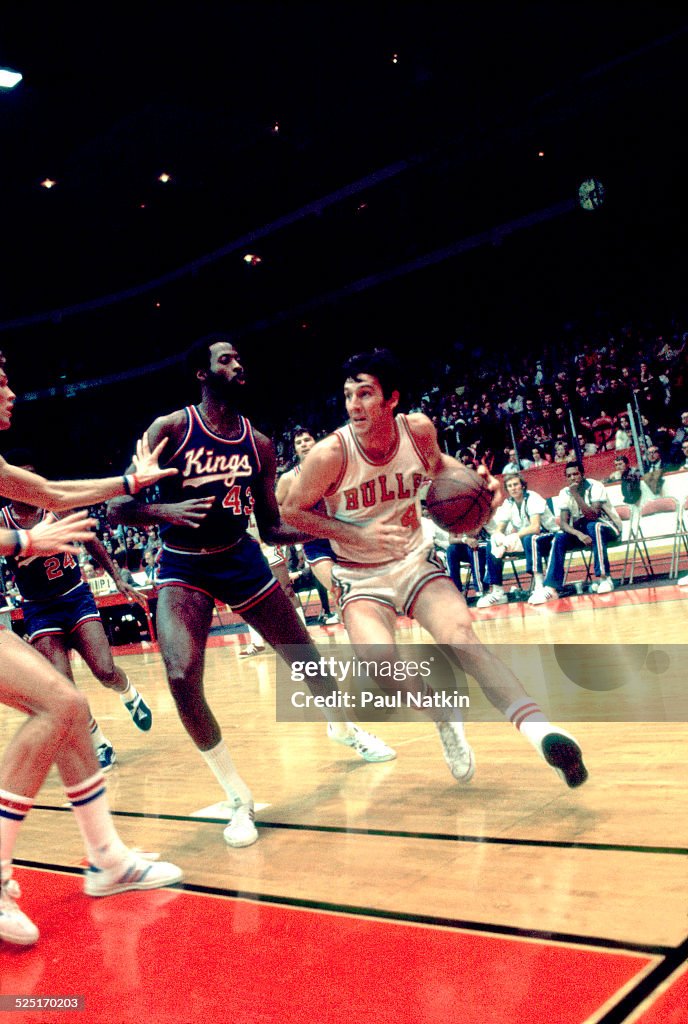 Jerry Sloan On The Court