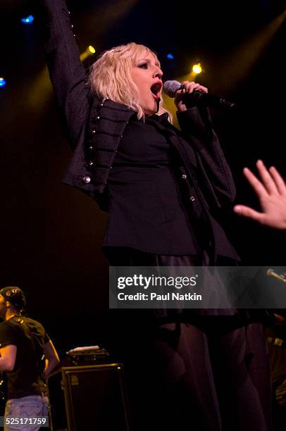 Musician Ashlee Simpson performs at the Genessee Theater, Waukegan, Illinois, December 15, 2005.