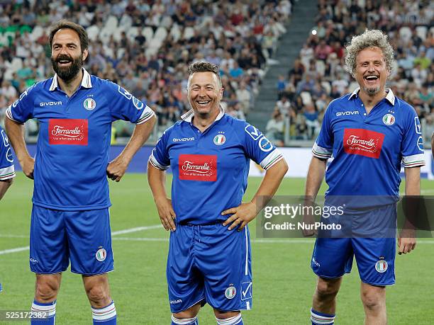 Neri Marcor, Paolo Belli and Niccol Fabi at the start of the Partita del Cuore match between Nazionale Cantanti and Campioni per la Ricerca at the...