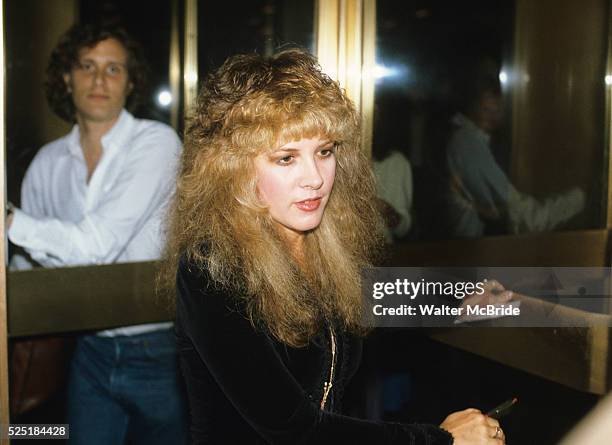 Stevie Nicks 1981 Photos and Premium High Res Pictures - Getty Images