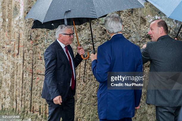 Secretary of state John F. Kerry visits the Berliner Wall memorial with German foreign minister Steinmeier on October 22nd, 2014 in Berlin, Germany....